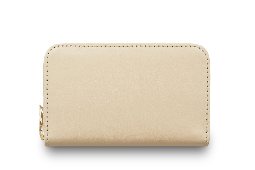 Leather wallet colour natural tan made from vegetable tanned leather with Riri zipper by LWA Studio. 