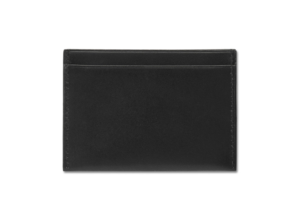 Leather cardholder colour black made from vegetable tanned leather by LWA Studio. 